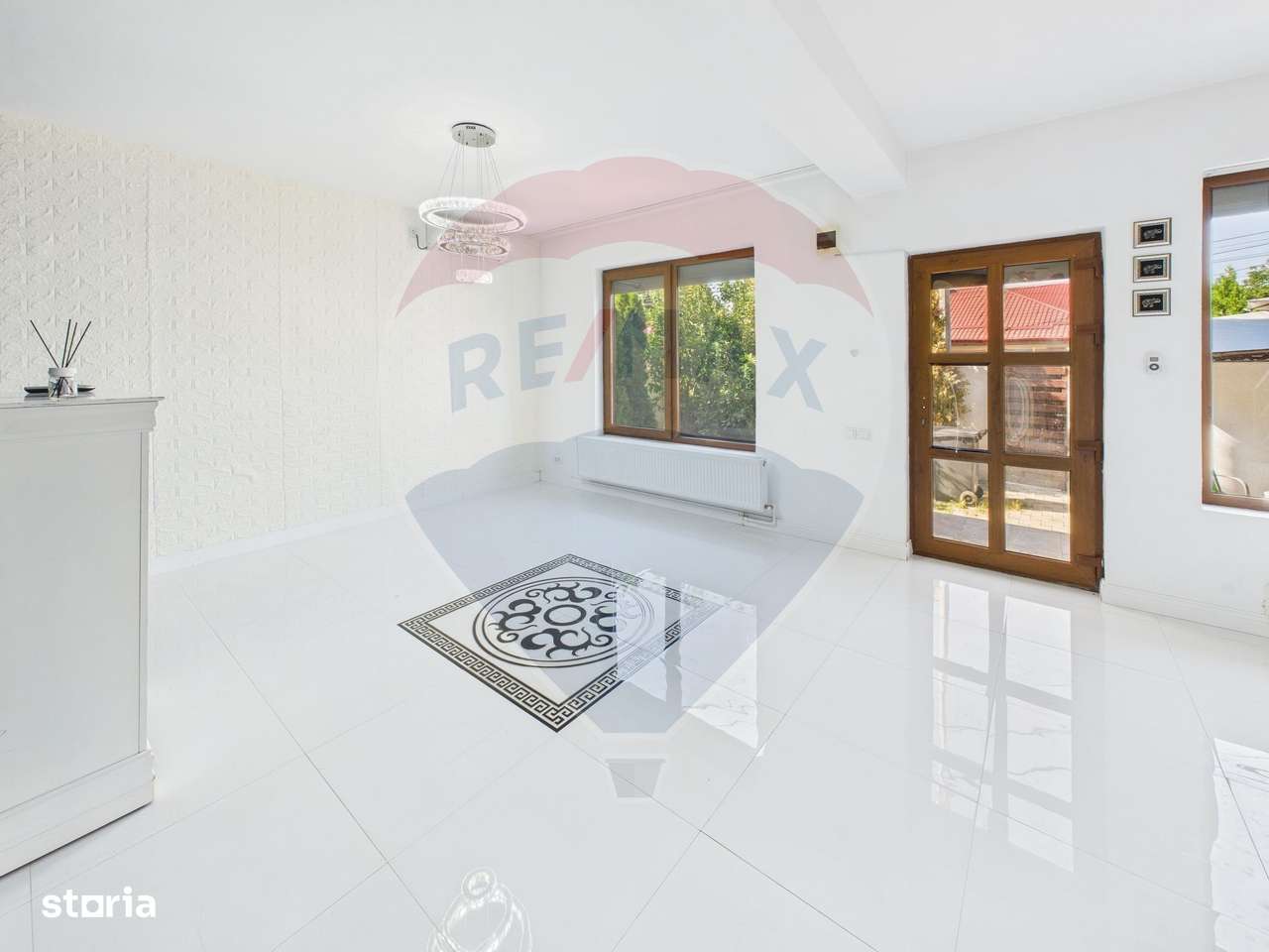 Casă / Vilă cu 4 camere de vânzare în zona Est - Imagine principală: 3/20