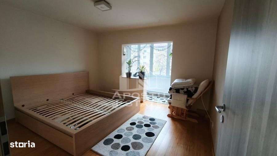 Apartament cu 4 camere, etaj 2, boxa si garaj, zona Steaua - Imagine principală: 3/11