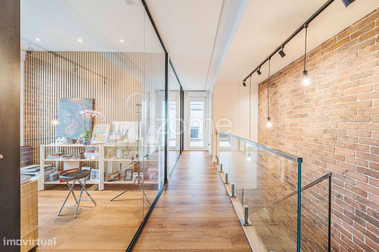 Penthouse com terraço vista mar-19