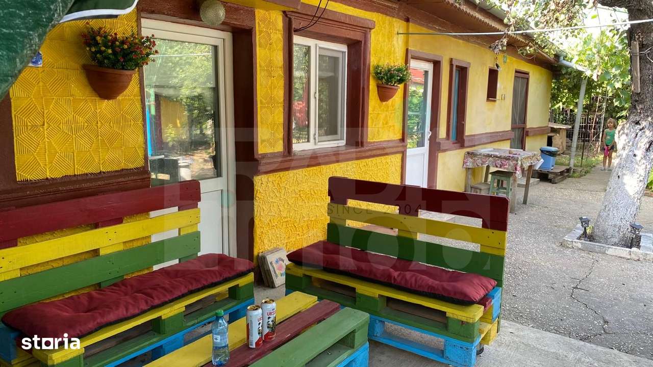 Voluntari - casă la curte cu teren generos de 861 mp-1