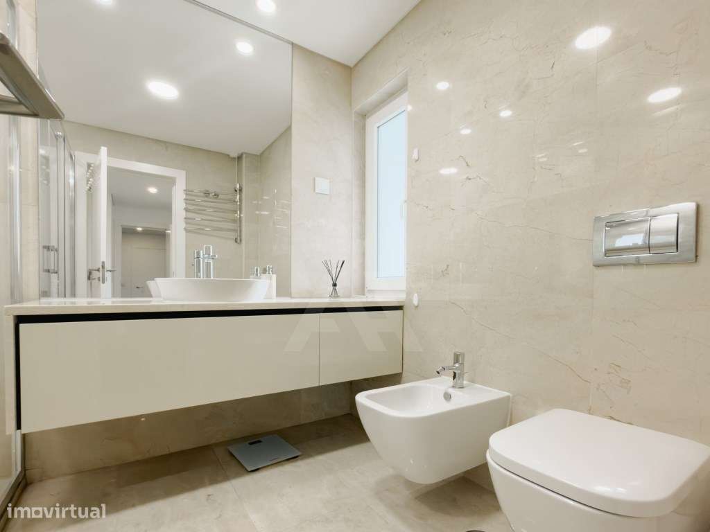 Apartamento T5 na Quinta da Martinha-18