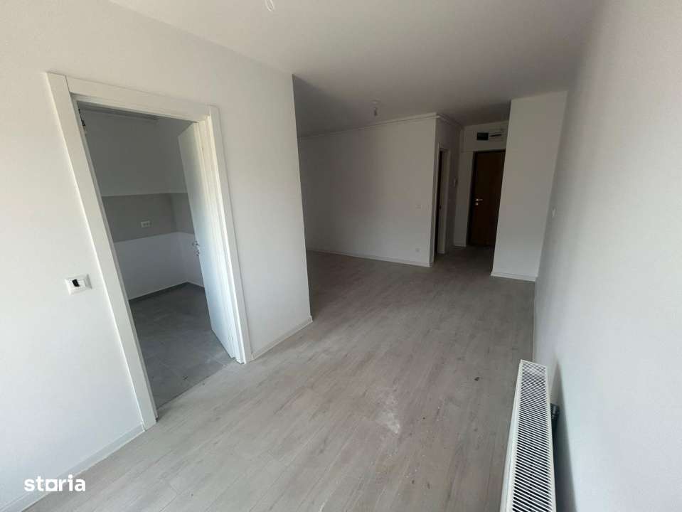 Garsoniera, 33mp + 20mp gradina, AC, metrou, bloc 2025, Hils Republica-2