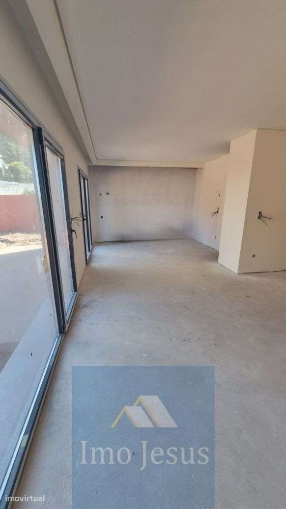 Moradia Terrea T3+1 em Vila Nova de Gaia-15