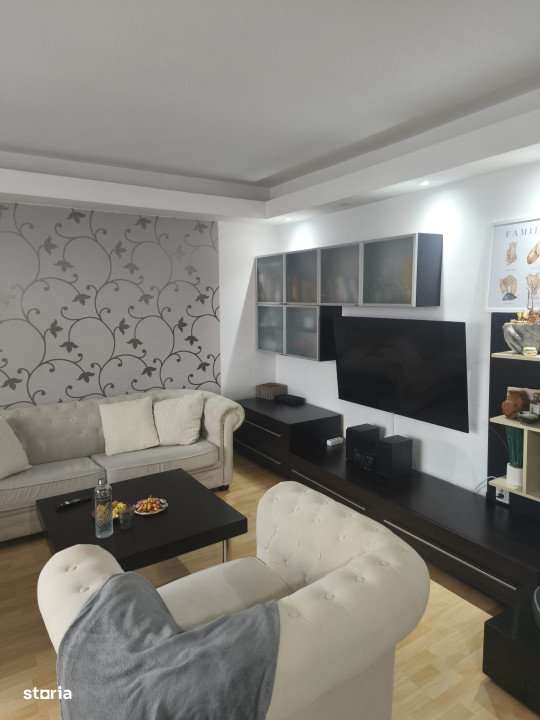 Apartament 4 camere, etaj 2, 97mp, zona Hurmuzachi, Radauti - Imagine principală: 3/14