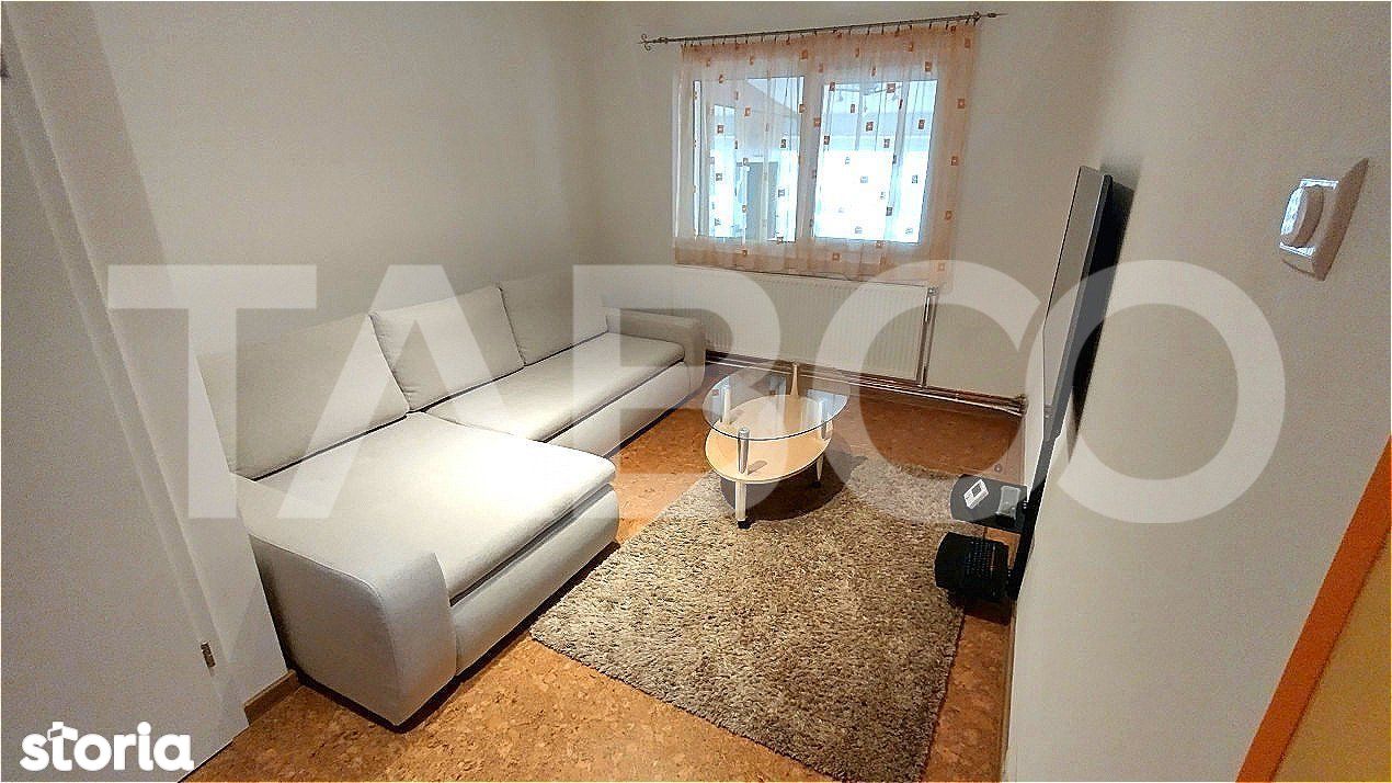 Apartament 3 camere decomandate 2 bai si balcon zona Centrala in Sibiu