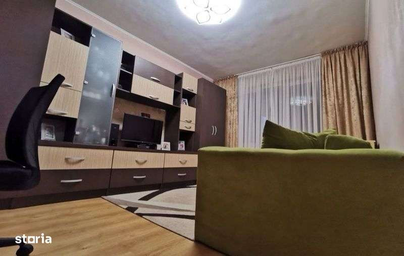 Apartament Zona Nufarul/ Decomandat - Imagine principală: 5/6
