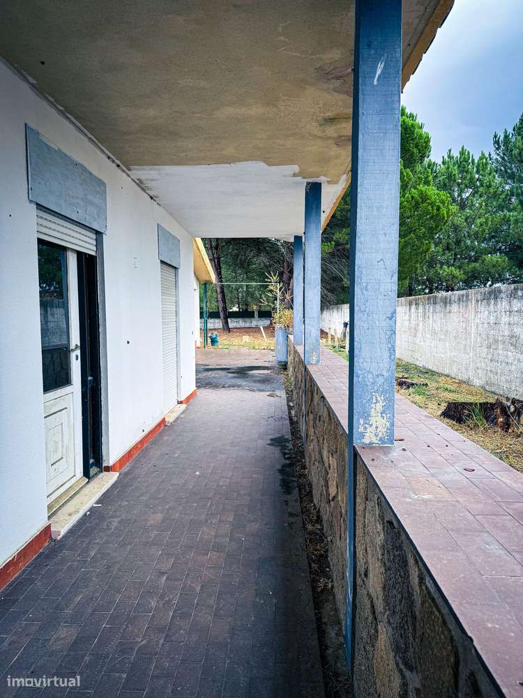 Moradia térrea no Tramagal-10