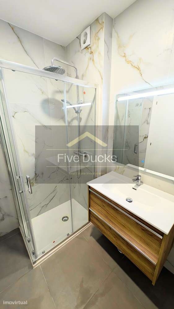 Apartamento T2 para comprar em Odivelas-11