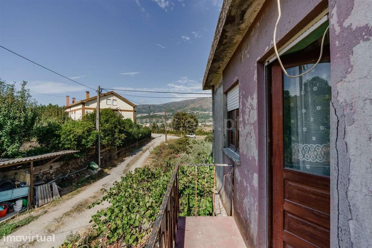 Moradia Geminada T3 / Covilhã, Teixoso-12