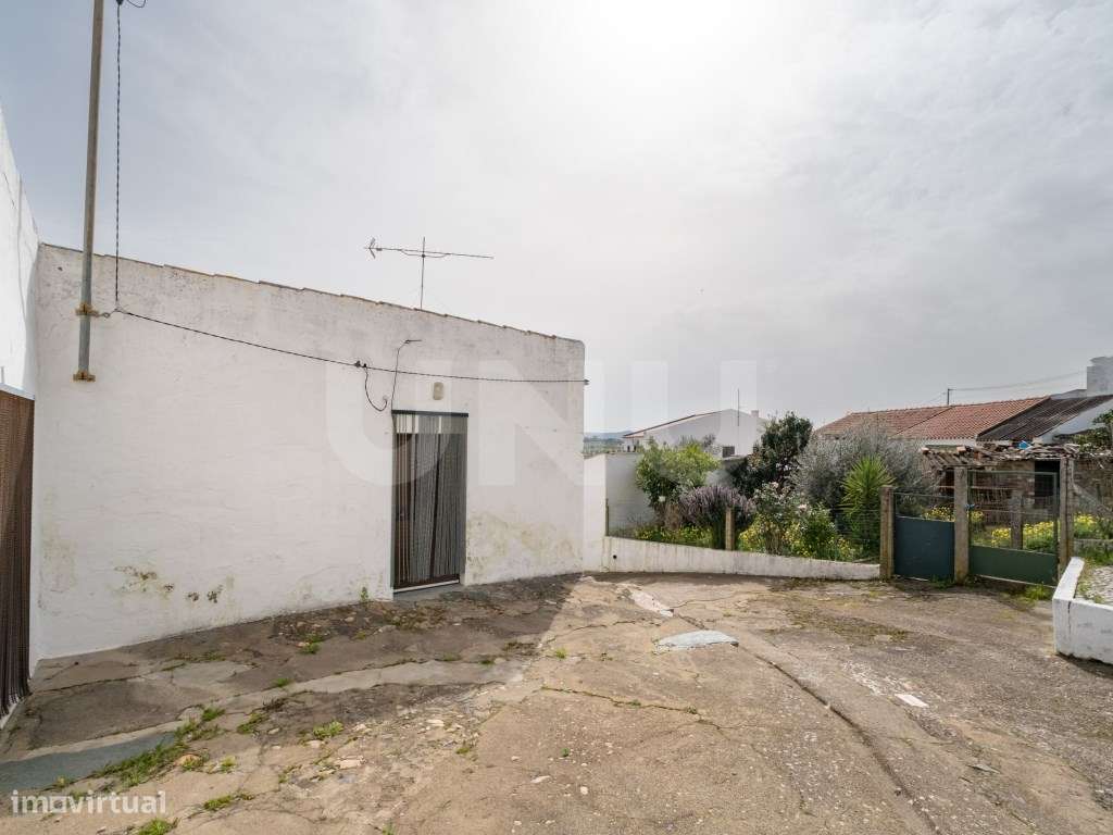 Moradia térrea tipicamente Alentejana - Grande imagem: 3/23