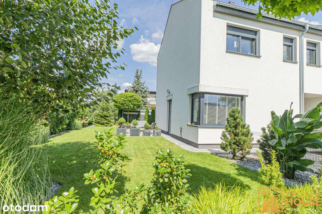 Nowoczesny dom w zabudowie bliźniaczej z ogrodem-15