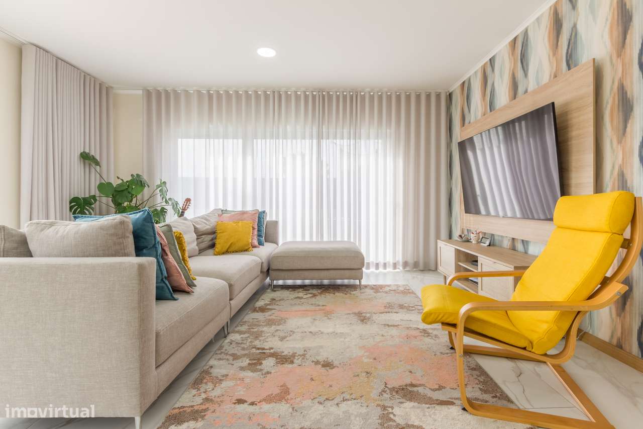 Moradia isolada com piscina aquecida num terreno de 398 m²!-15