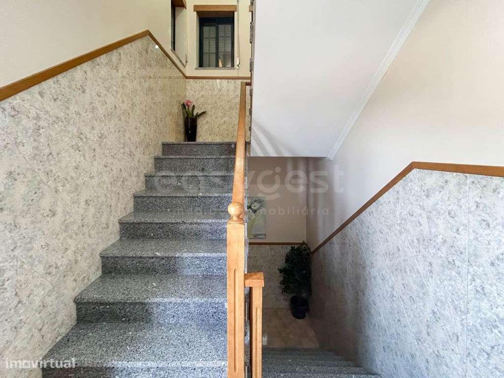 Moradia T4 Isolada em Castelo Branco - Grande imagem: 3/60