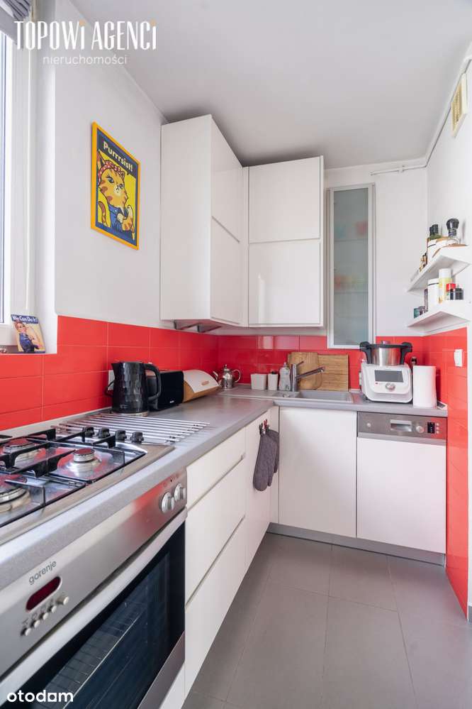 2 pokoje 49,5 m2, Solec 54, winda balkon Metro Cnk-6