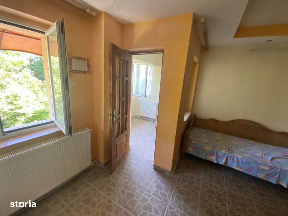 Apartament de 77mp , 3 camere decomandat et.2/4  langa Biserica mica , - Imagine principală: 3/10
