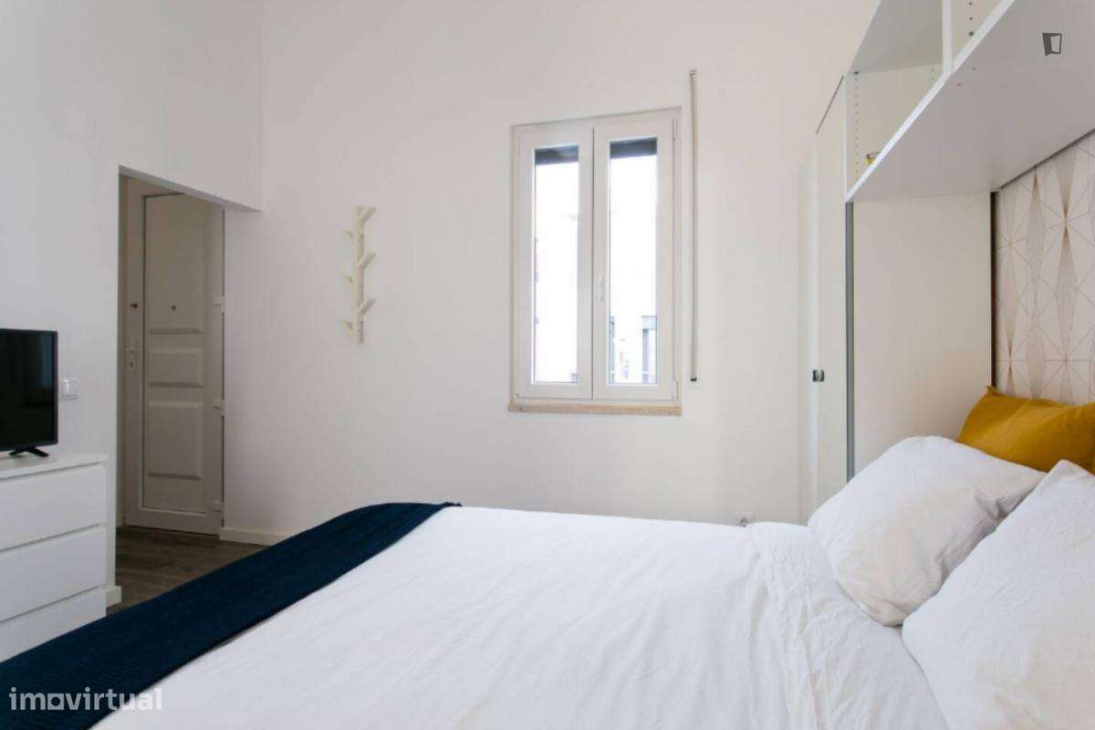 Apartamento com 1 quartos - localizado em Ajuda Lisbon - Grande imagem: 5/10