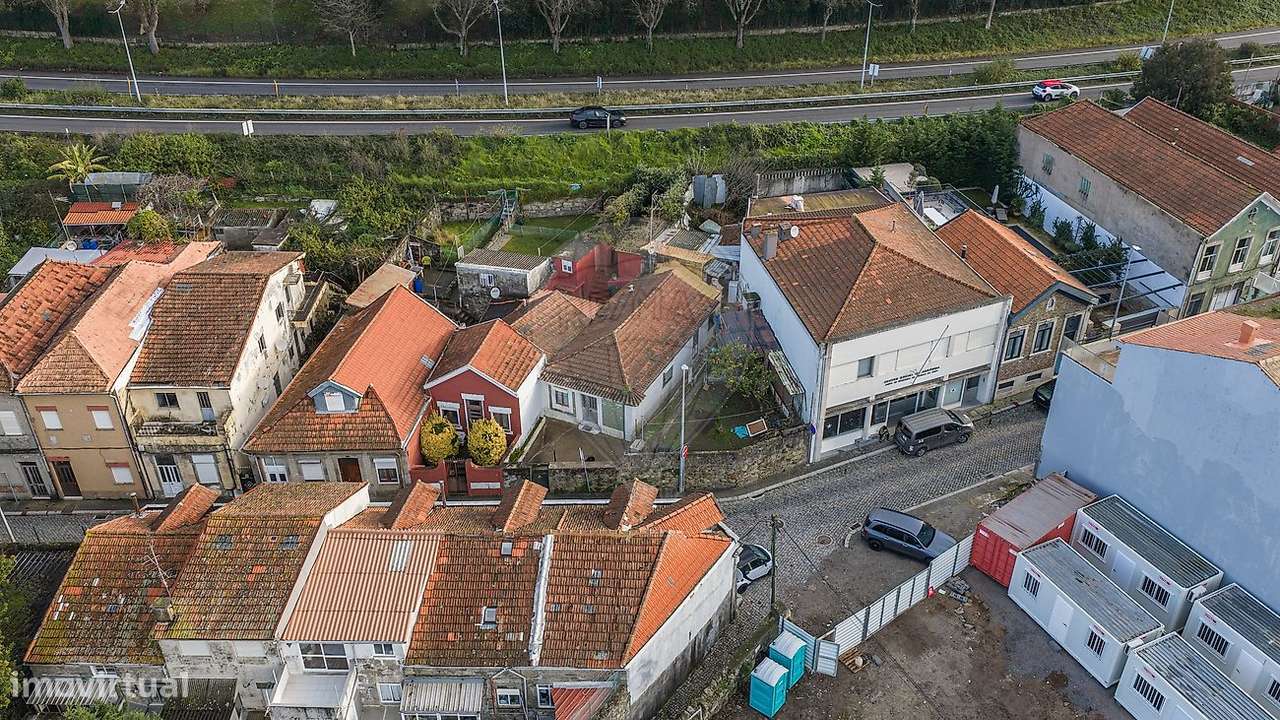 Moradia térrea T2, com jardim, na Foz do Douro!-9