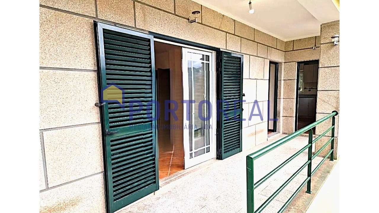 Moradia Isolada T3 R. Várzea de Aboadela-5