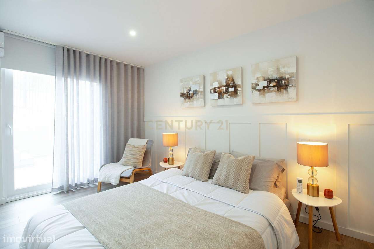 Moradia T4 com piscina e vista mar  - Cascais - Grande imagem: 4/45