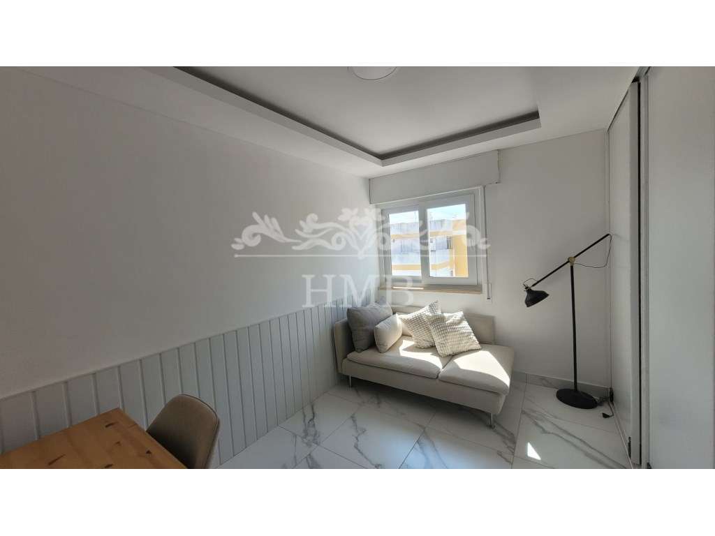 T2 Remodelado, com vista Rio-12