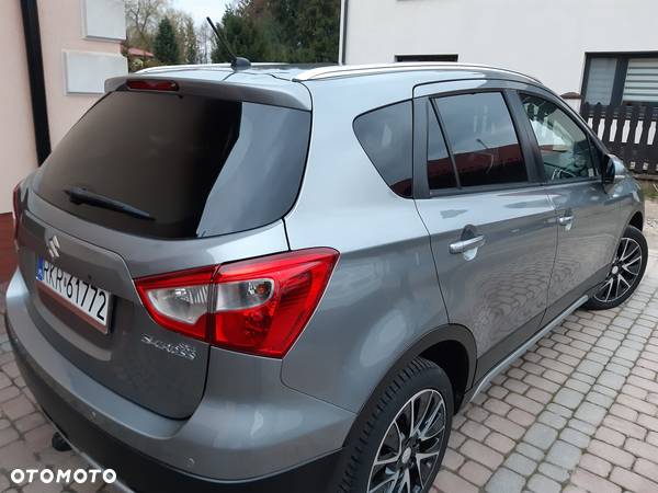 Suzuki SX4 S-Cross 1.6 DDiS Premium - 4