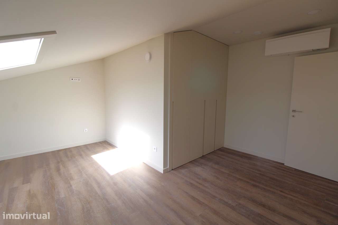 Luxuoso T3 Duplex em Viseu-23