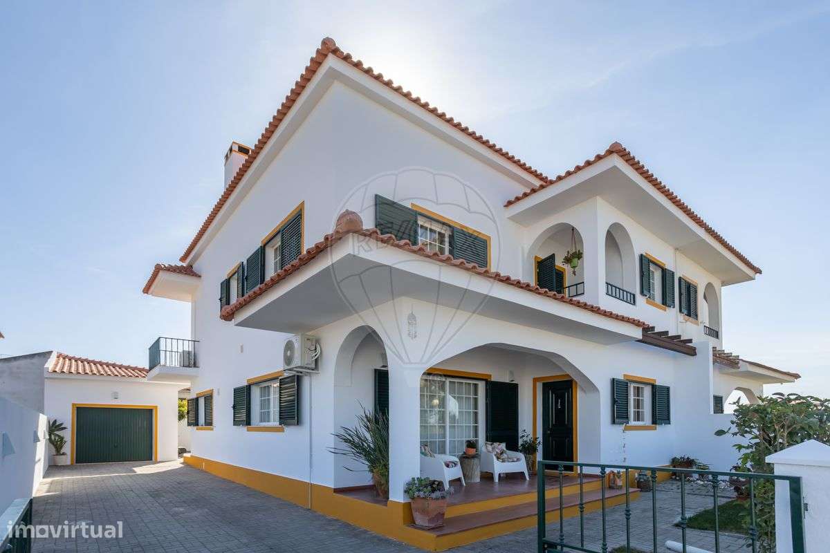 Moradia T4 para venda-0