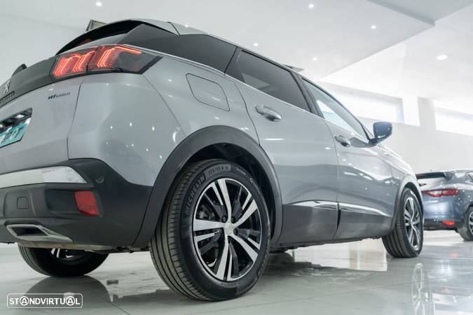 Peugeot 3008 1.6 Hybrid4 Allure e-EAT8 - 12