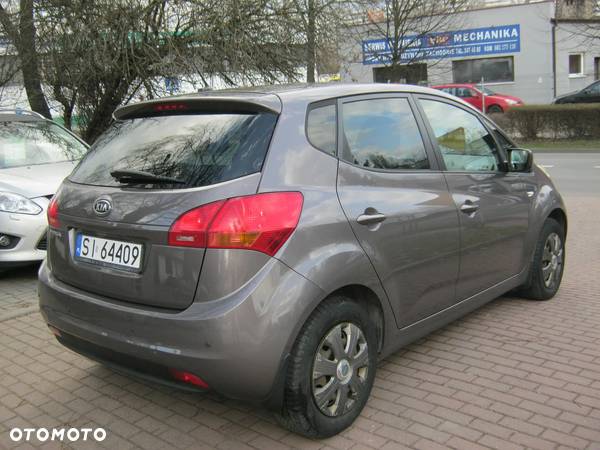 Kia Venga 1.4 S - 10