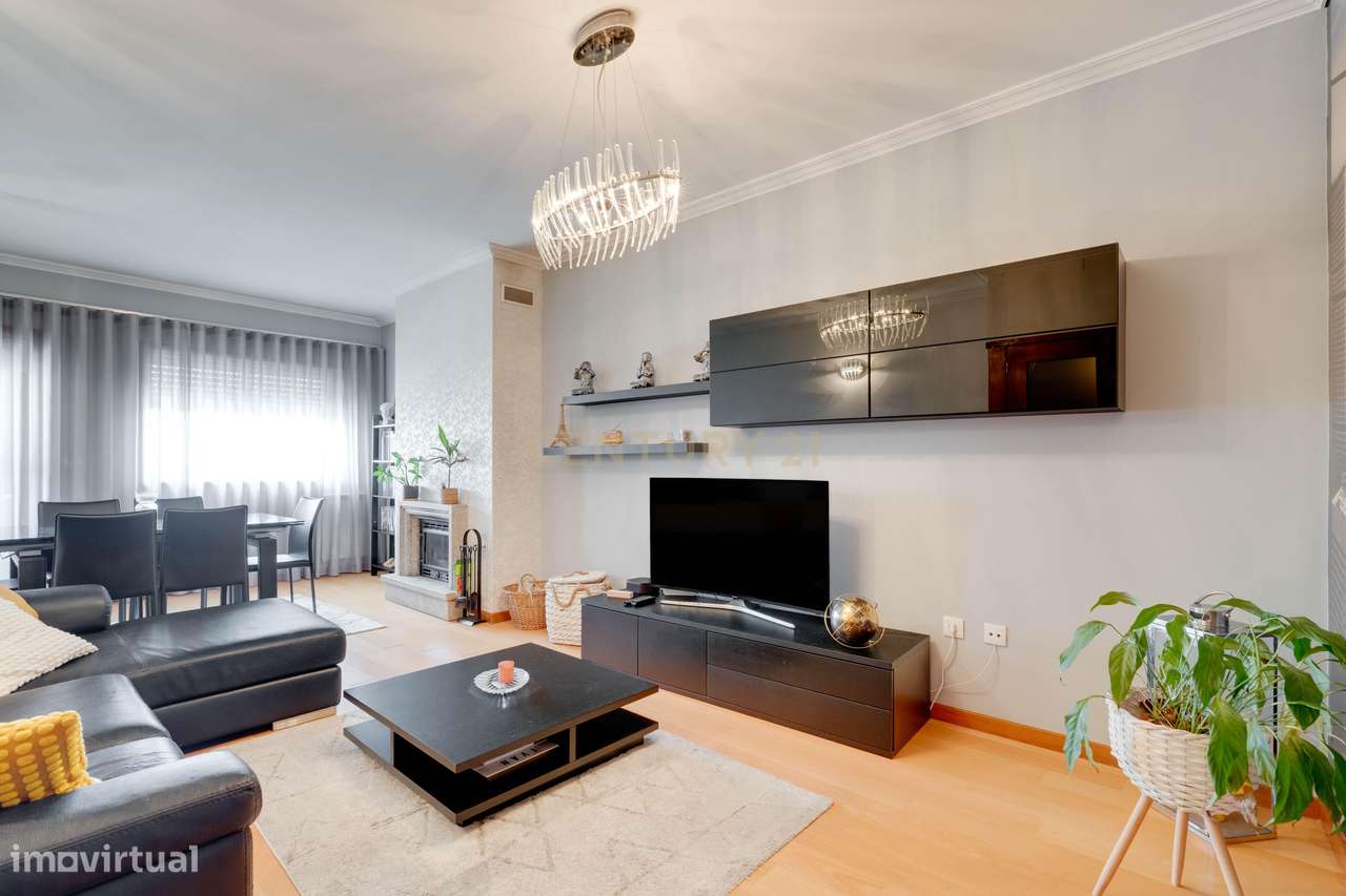 Apartamento T2+1 com Lugar de Garagem | Mozelos, Santa Maria da Feira-9
