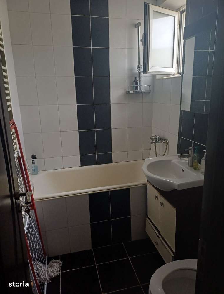 Gării, etaj 4/4, preț 100 000 euro negociabil - Imagine principală: 4/5