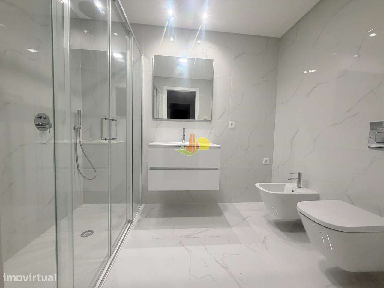T3 Novo - Condomínio com piscina-25