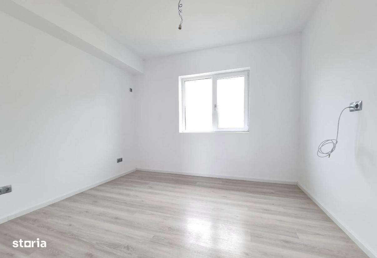 Casa Mediteraneana parter 4 Camere  | CLINCENI Primarie - Imagine principală: 5/18