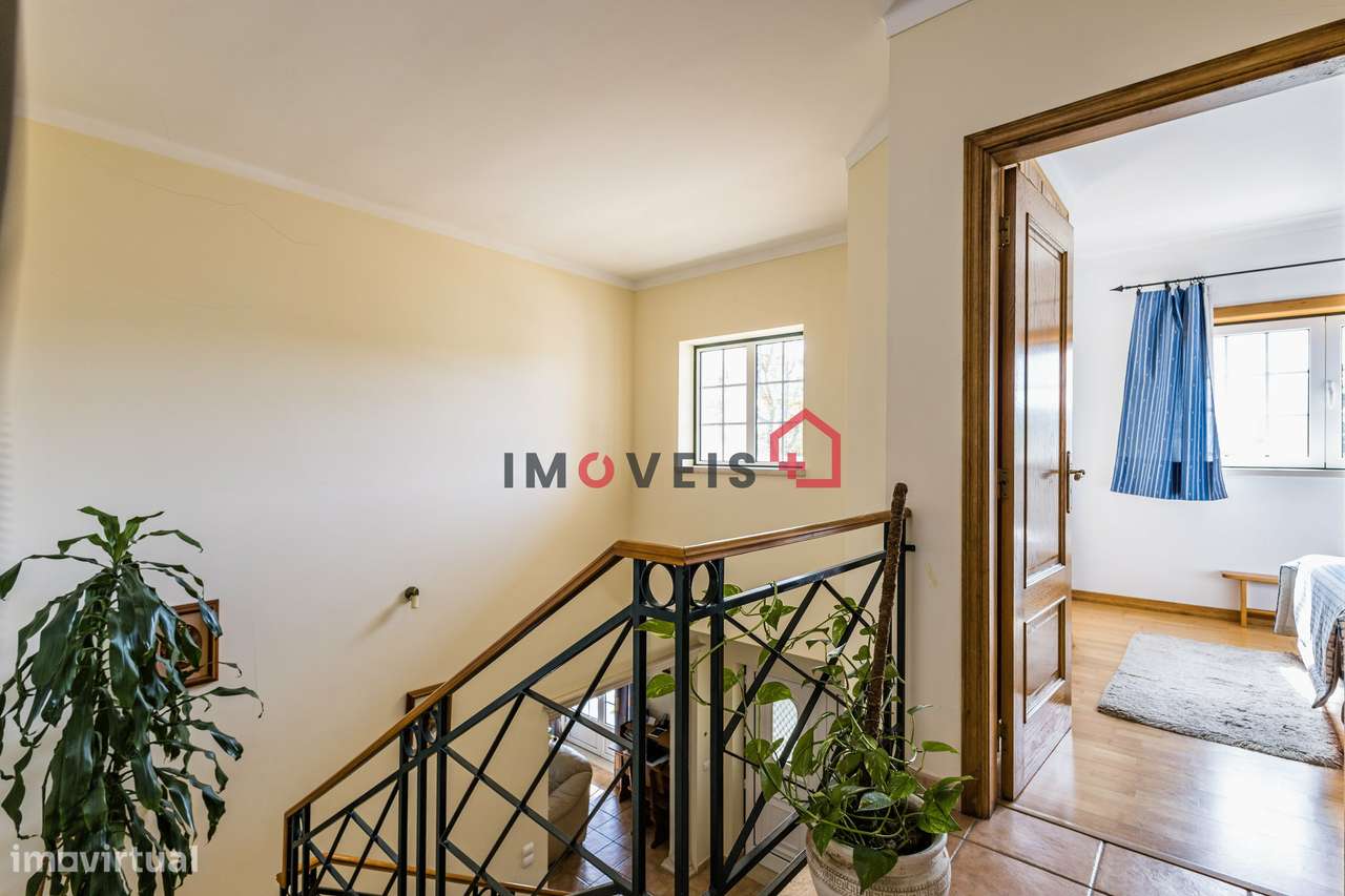 Moradia T5 - São Jorge-30