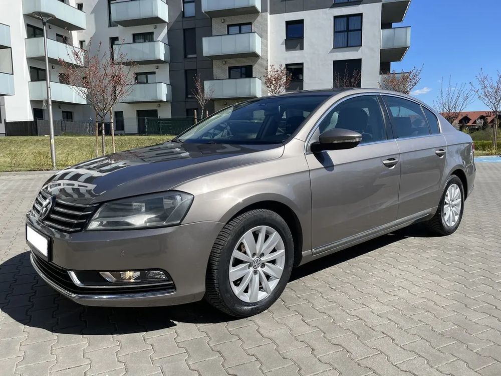 Volkswagen Passat B7 2.0 TDI DPF BlueMotion Technology Highline 2010