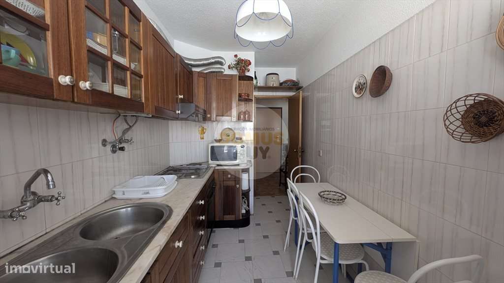 T2 COM GARAGEM - COSTA DA CAPARICA-12