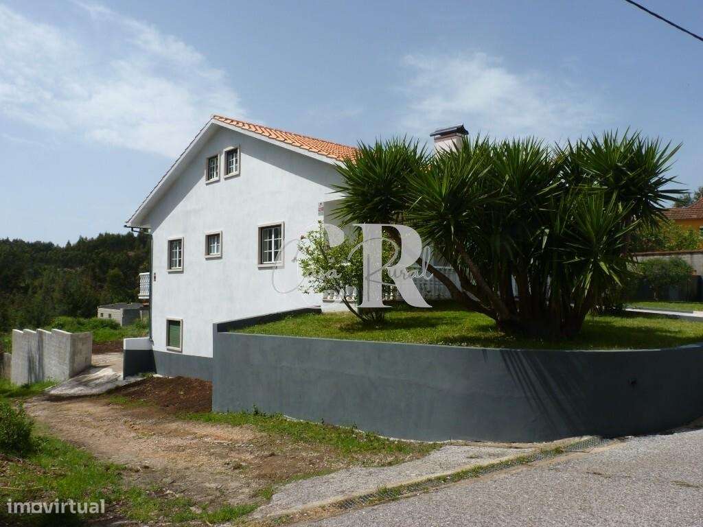 Fantástica moradia T3 com garagem e terreno generoso em Vila Facaia – - Grande imagem: 5/60