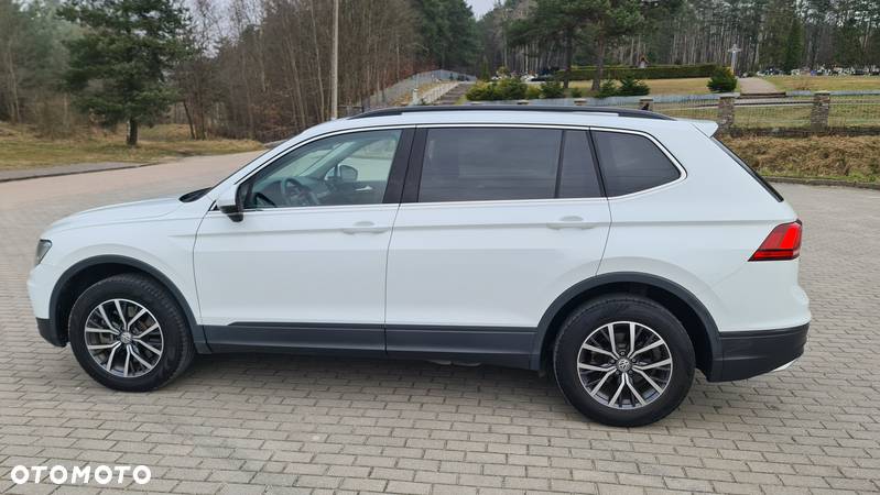 Volkswagen Tiguan - 5