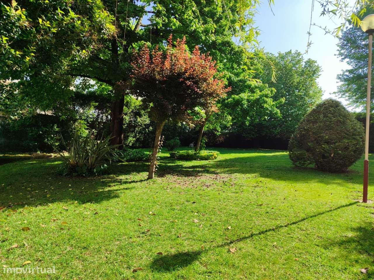 Apartamento c/ jardim privativo do condomínio - Parque da Prelada-1