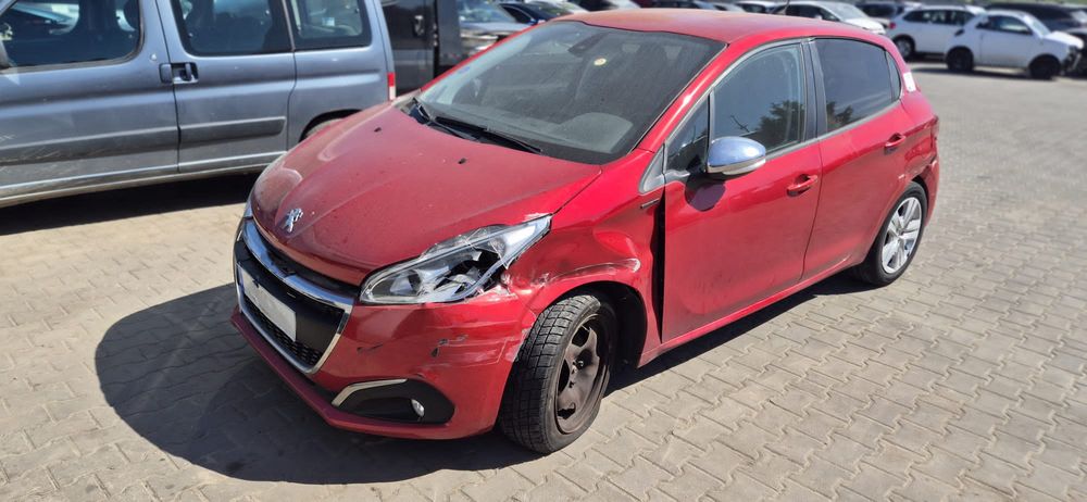 Peugeot 208 I 1.2 PureTech GPF Signature S&S 2019