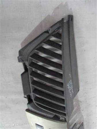 Grila radiator Mitsubishi Outlander An 2006-2009 cod 7450A038 - 2