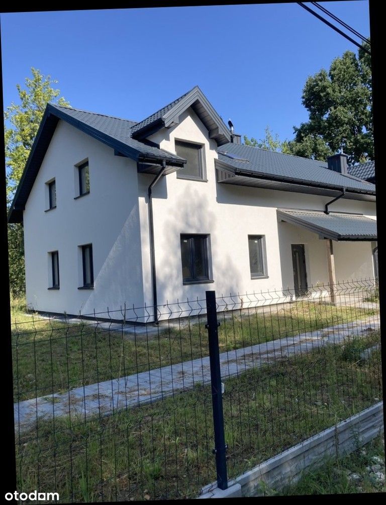 Dom, 130 m², Adamowizna