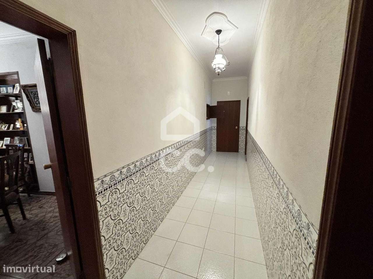 Moradia com 4 quartos no centro da cidade com garagem-20