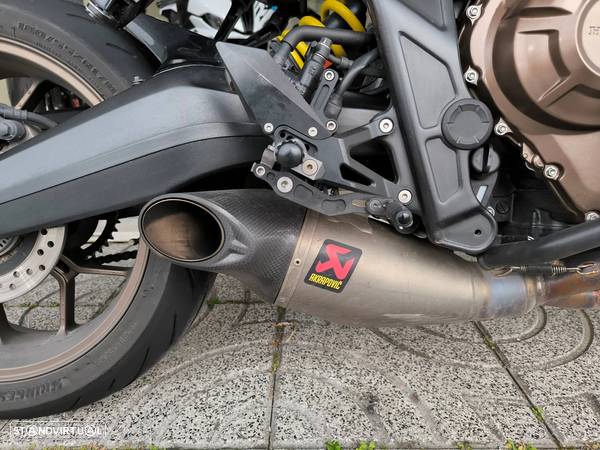 Honda CB 650 RA Neo Sports Cafe Akrapovic - 18