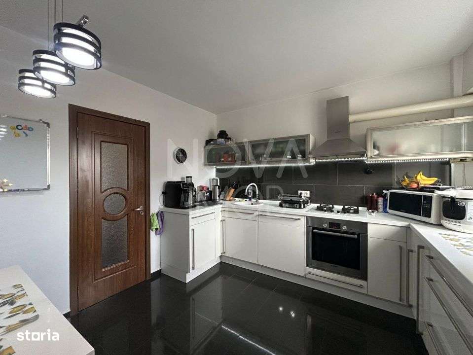 Apartament 3 camere, mobilat si utilat, Sos. Aba Iulia - Imagine principală: 4/17