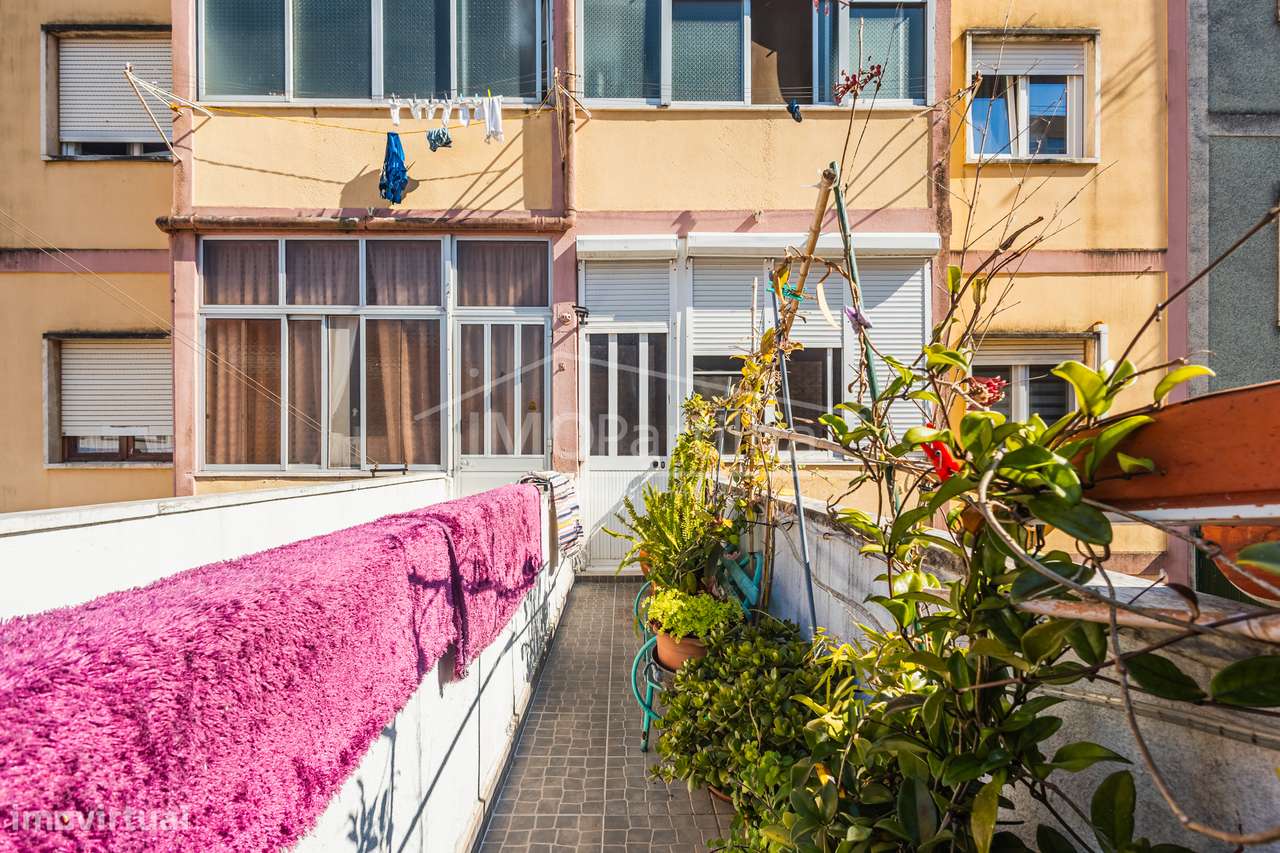 T2+1 na Damaia à venda-24