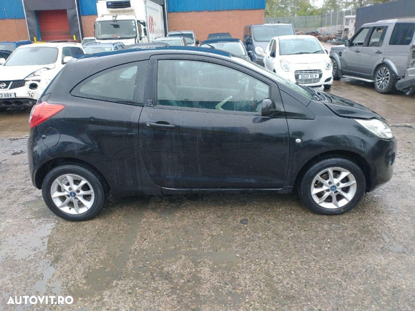 Usa dreapta fata Ford Ka 2009 Hatchback 1.2 MPI - 1