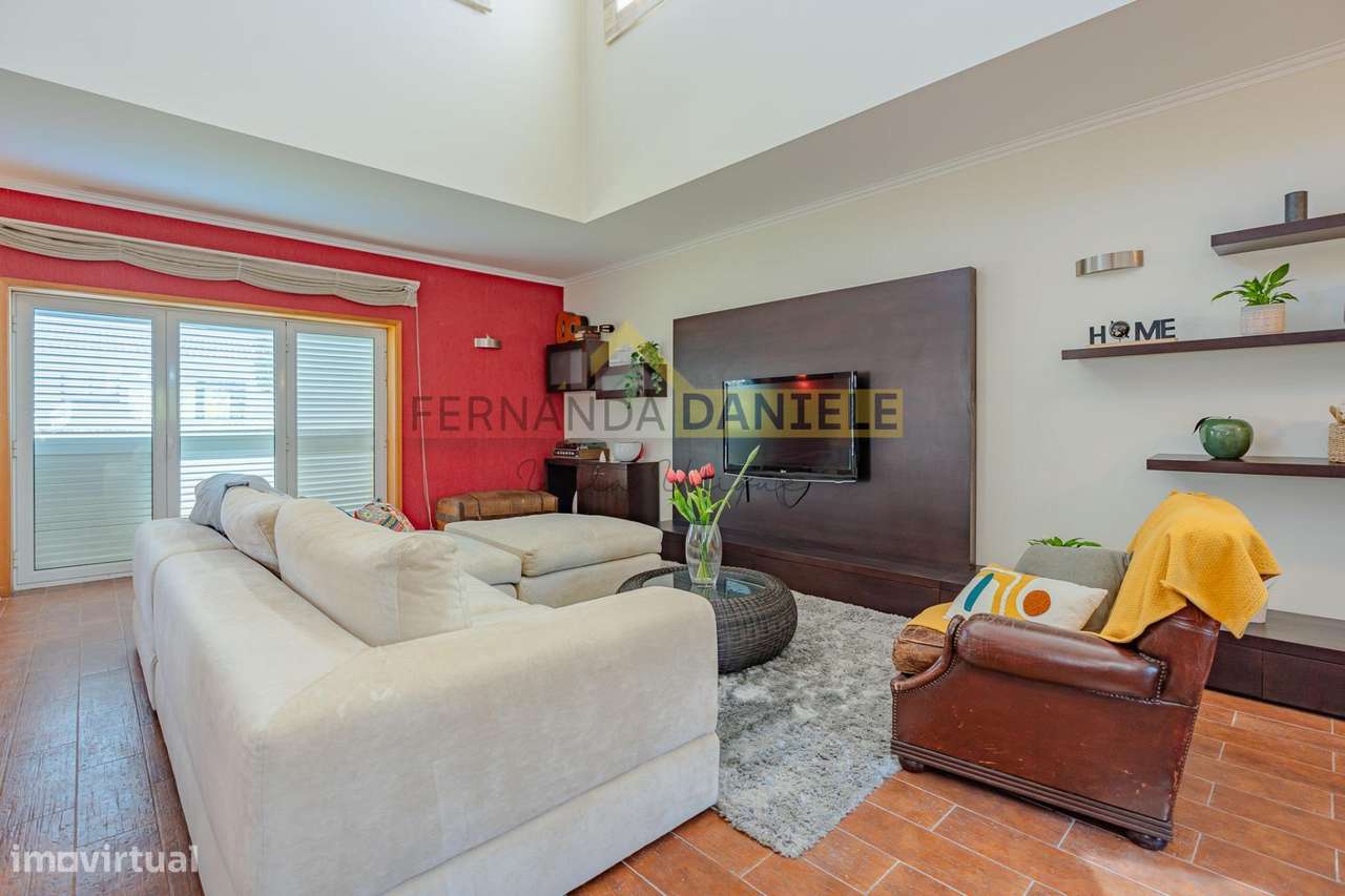 Moradia em Travanca com 3 suítes e 1425m2 de terreno - Grande imagem: 5/60