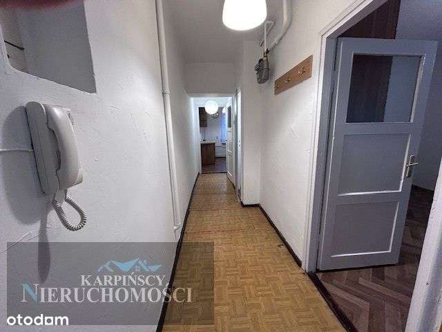 Przytulna kawalerka na parterze.-4