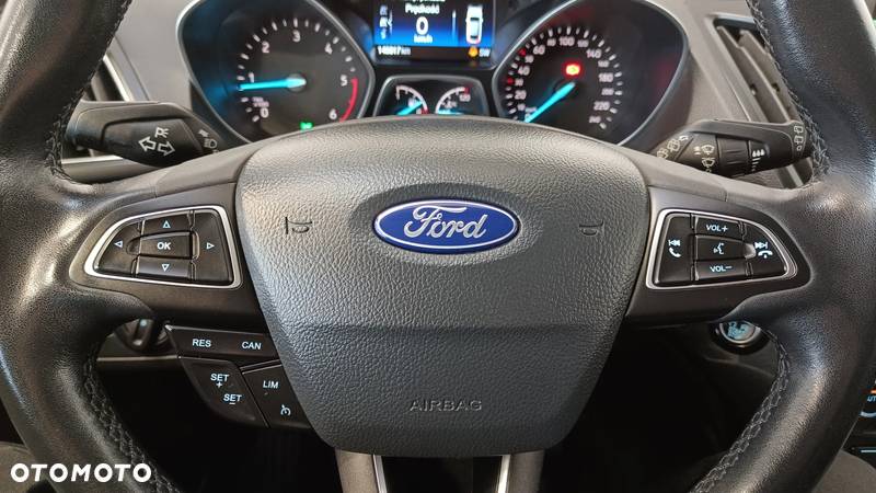 Ford Kuga - 18